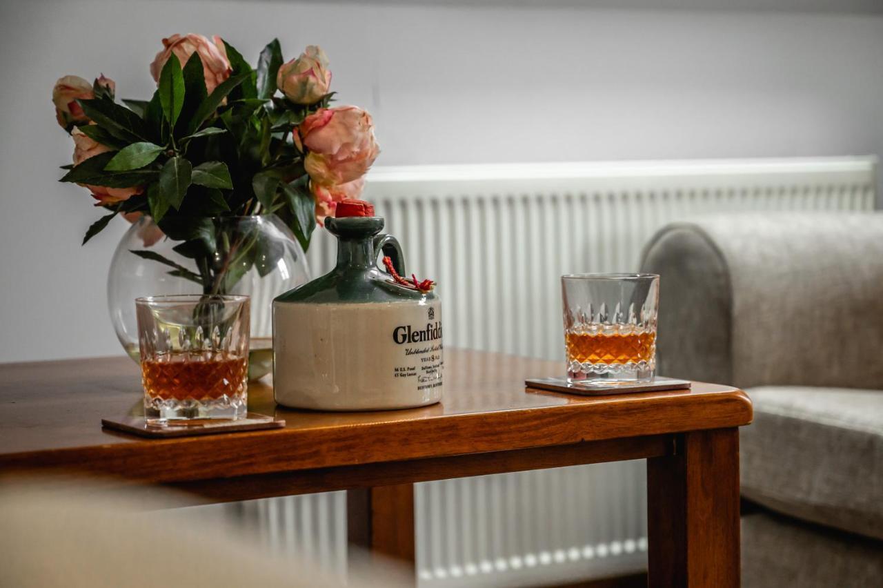 Aldo'S Place 딩월 외부 사진